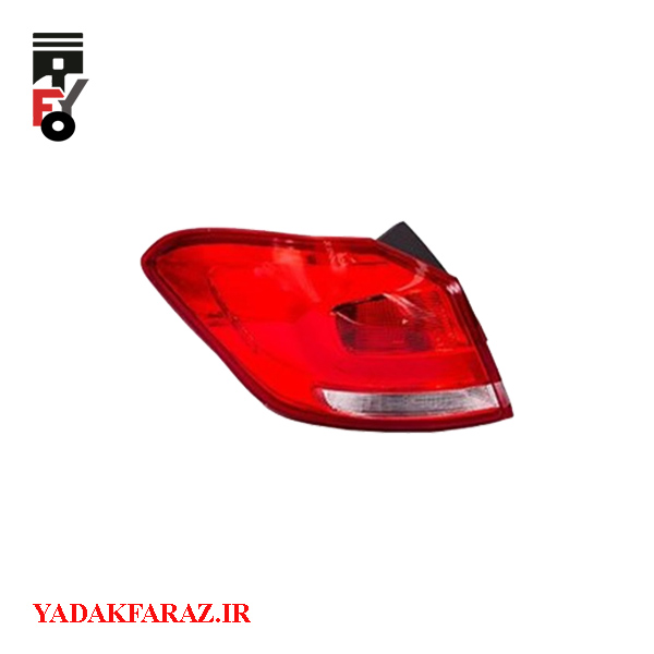چراغ خطر عقب راست چری تیگو 5 دنده ای